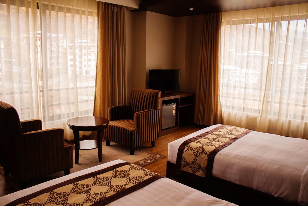 Ariya Hotel Thimphu Ngoại thất bức ảnh
