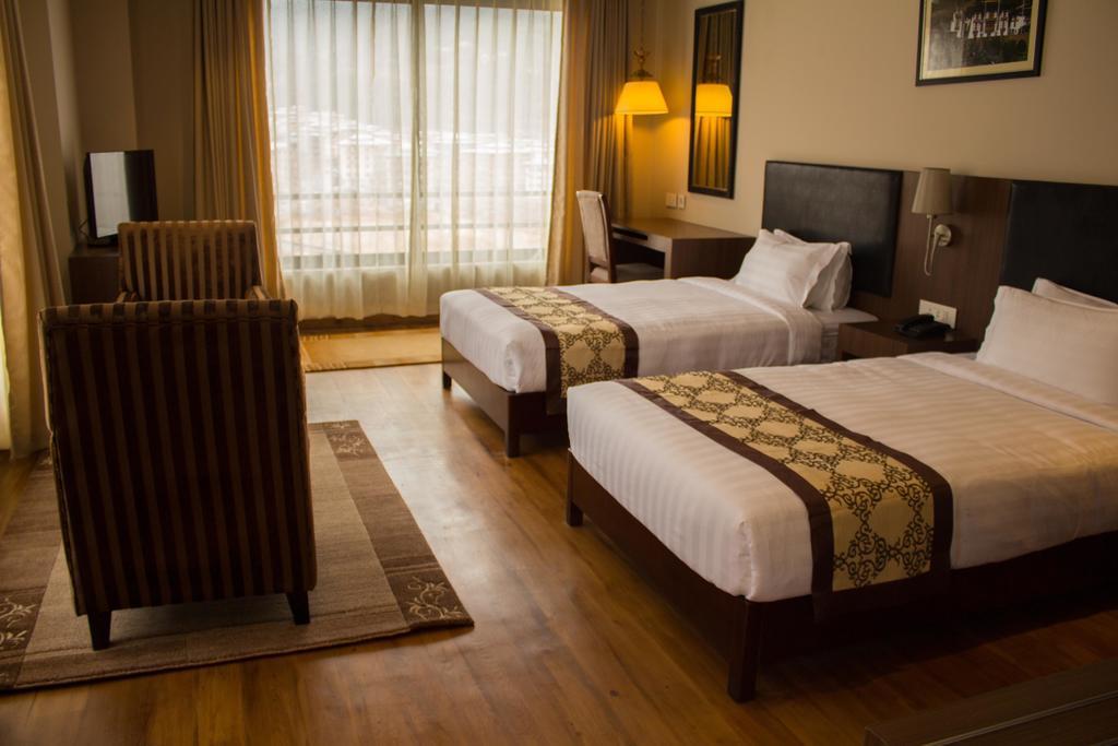 Ariya Hotel Thimphu Phòng bức ảnh